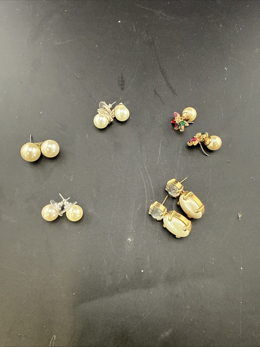 Log of 5 Pearl and Rhinestone Earrings
